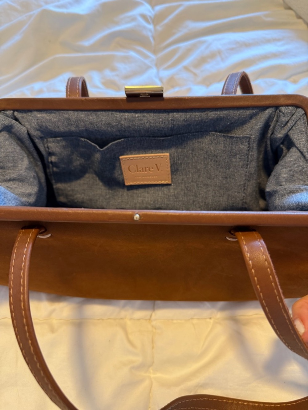 Clare V Yvette baguette in hazelnut suede - Picture 8 of 8
